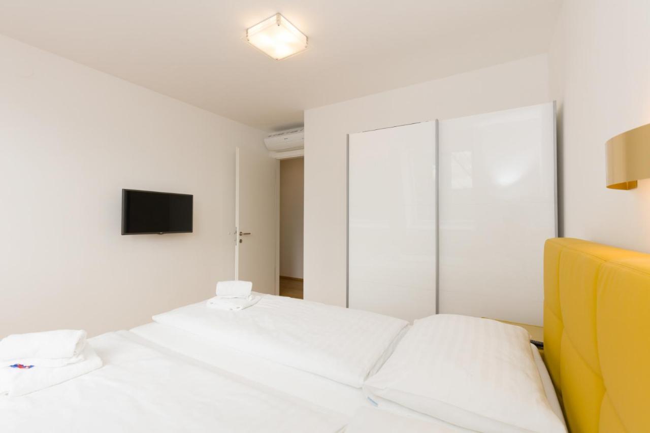 Central Riverside Residences Виена Екстериор снимка