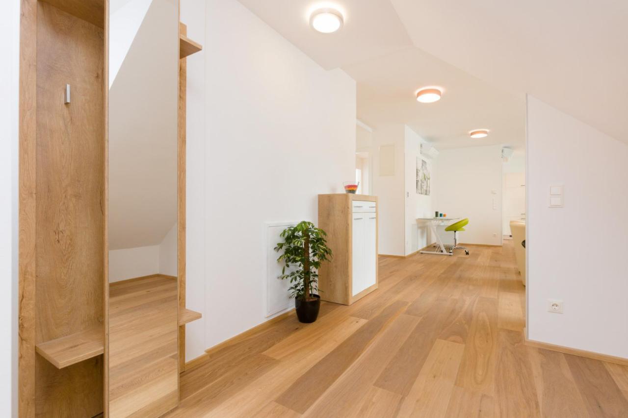 Central Riverside Residences Виена Екстериор снимка